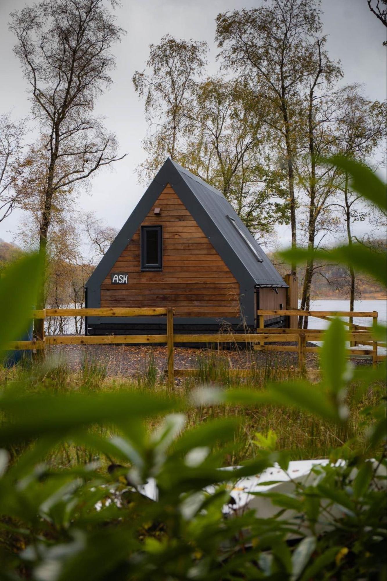 Glenfinnan Retreats מראה חיצוני תמונה